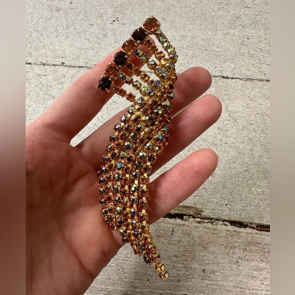 Vintage 80s High Quality Signed Rhinestone Ribbon Brooch